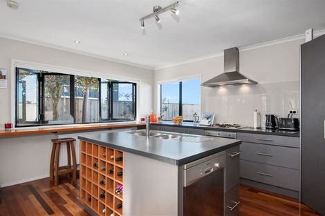 Photo of property in 9 Bermuda Drive, Papamoa Beach, Papamoa, 3118