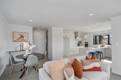 Photo of property in 5 Tangata Way, Omokoroa, 3114