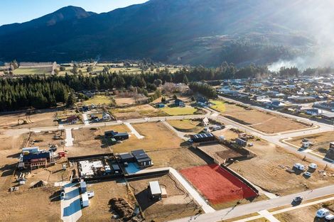 Photo of property in 10 Lost Burn Road, Lake Hawea, 9382