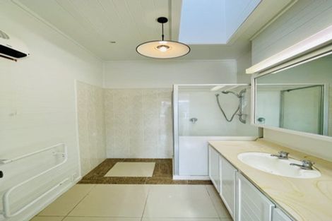 Photo of property in 60 Aroha Avenue, Sandringham, Auckland, 1025