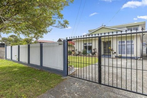 Photo of property in 19 Charleston Avenue, Boulcott, Lower Hutt, 5011
