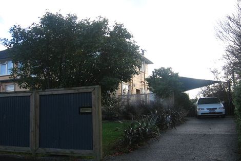 Photo of property in 114 Whites Line East, Waiwhetu, Lower Hutt, 5010