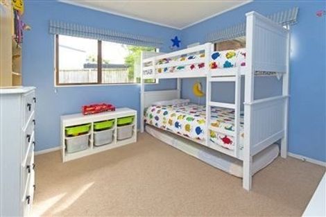 Photo of property in 47a Matai Road, Stanmore Bay, Whangaparaoa, 0932