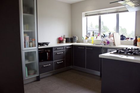 Photo of property in The Rise, 8/11 Hatfield Place, Albany Heights, Auckland, 0632