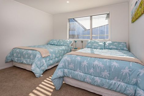 Photo of property in 113 Russell Bruce Place, Onemana, Whangamata, 3691