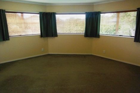 Photo of property in 8 Cranbrook Place, Rototuna North, Hamilton, 3210