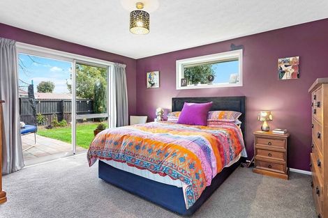 Photo of property in 308 Lake Terrace Road, Shirley, Christchurch, 8061