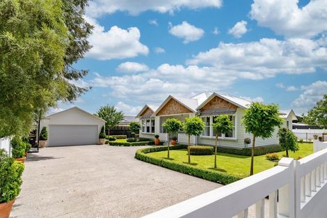 Photo of property in 14 Cotter Street, Greytown, 5712