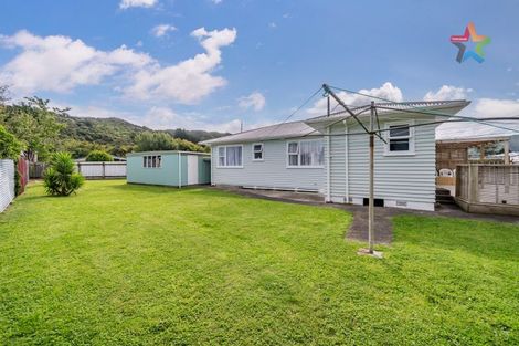 Photo of property in 18 Whitehall Street, Wainuiomata, Lower Hutt, 5014