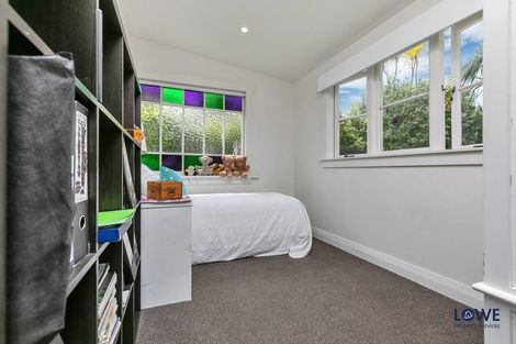 Photo of property in 12 Birkley Road, Bayswater, Auckland, 0622