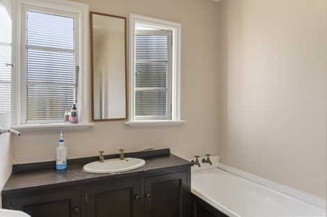 Photo of property in 71 Warrender Street, North Dunedin, Dunedin, 9016