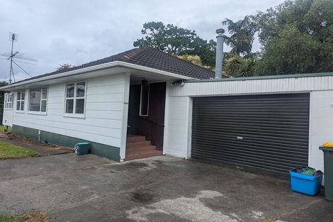 Photo of property in 2/103 Lake Road, Northcote, Auckland, 0627
