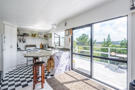 Photo of property in 1 Muritai Terrace, Hokio Beach, Levin, 5571