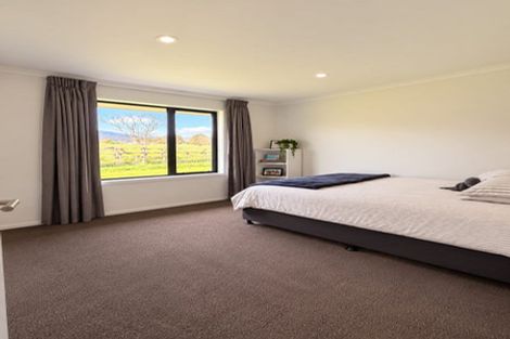 Photo of property in 24 Rewarewa Street, Owhata, Rotorua, 3010