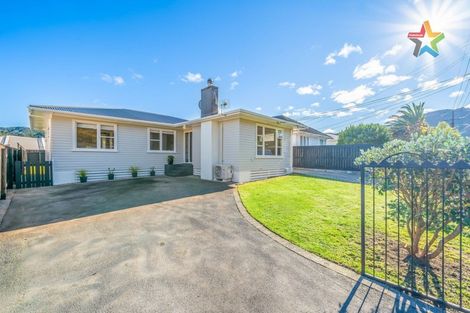 Photo of property in 7 Ruthven Road, Wainuiomata, Lower Hutt, 5014