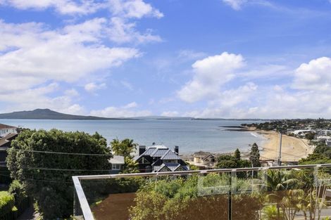 Photo of property in 24 Beach Road, Castor Bay, Auckland, 0620