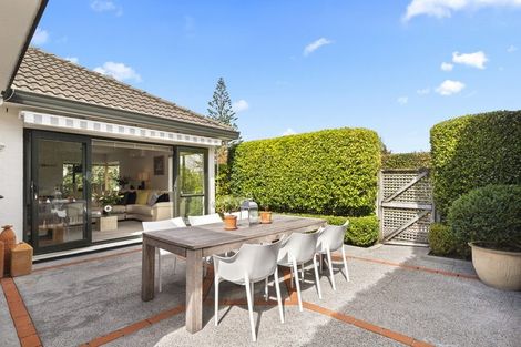 Photo of property in 3/34 Parkhill Road, Mellons Bay, Auckland, 2014