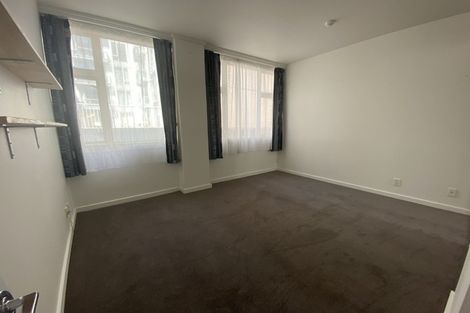 Photo of property in De Vere Apartments, 9/23 Tennyson Street, Te Aro, Wellington, 6011
