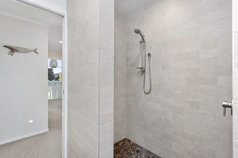 Photo of property in 14 Robertson Street, Raglan, 3225