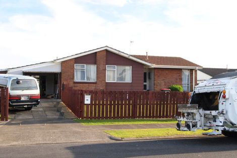 Photo of property in 37 Chelburn Crescent, Mangere East, Auckland, 2024