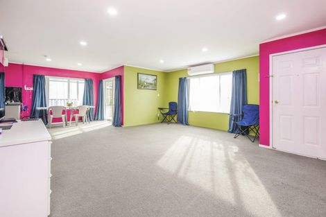 Photo of property in 5 Charisma Place, Randwick Park, Auckland, 2105