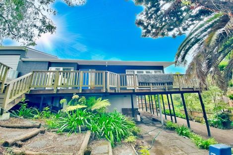 Photo of property in 2/73 Newhaven Terrace, Mairangi Bay, Auckland, 0630