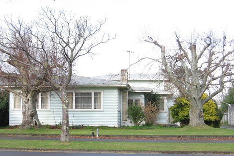 Photo of property in 450 Ruahine Street, Terrace End, Palmerston North, 4410