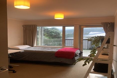 Photo of property in 2 Gowrie Street, Brooklyn, Wellington, 6021