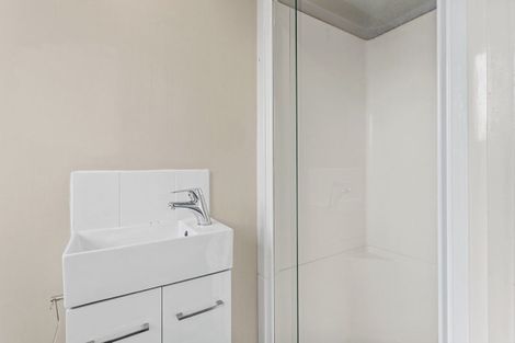 Photo of property in 2/67 Brockworth Place, Riccarton, Christchurch, 8011