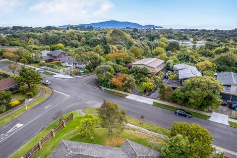 Photo of property in 72 Belvedere Avenue, Waikanae, 5036