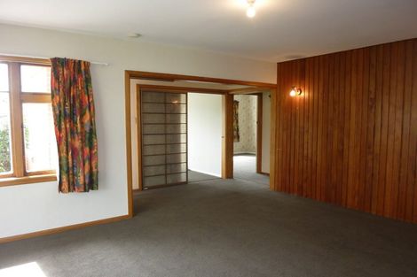 Photo of property in 4 Milnebank Street, Upper Riccarton, Christchurch, 8041