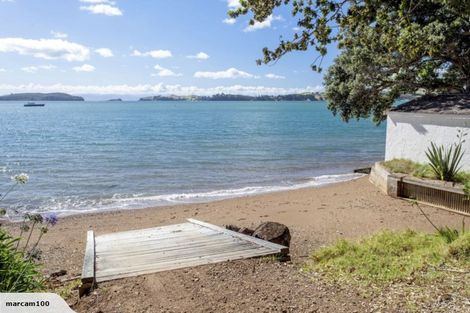 Photo of property in 54 Arran Bay, Waiheke Island, 1971