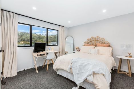 Photo of property in 23 Banks Boulevard, Whitby, Porirua, 5024