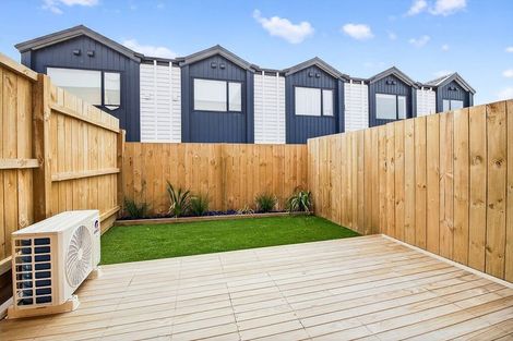 Photo of property in 3/85 Jaemont Avenue, Te Atatu South, Auckland, 0610