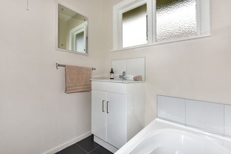 Photo of property in 34 Tabart Street, Woolston, Christchurch, 8023