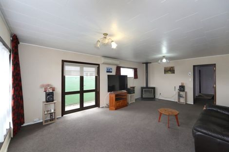 Photo of property in 194 Flaxmere Avenue, Flaxmere, Hastings, 4120