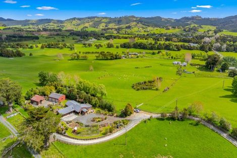 Photo of property in 817 Kaipara Flats Road, Kaipara Flats, Warkworth, 0981