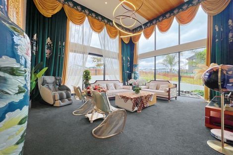 Photo of property in 2 Luff Place, Long Bay, Auckland, 0630