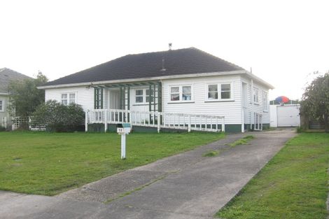 Photo of property in 12 Taylor Avenue, Feilding, 4702
