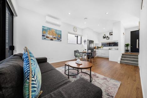 Photo of property in 58b Spinella Drive, Bayview, Auckland, 0629