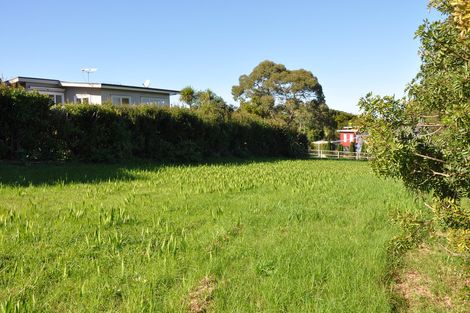 Photo of property in 23 Leigh Road, Leigh, 0985