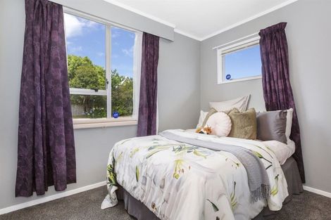 Photo of property in 45 Hicks Close, Whitby, Porirua, 5024