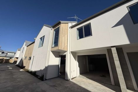 Photo of property in 2/78 Harman Street, Addington, Christchurch, 8024