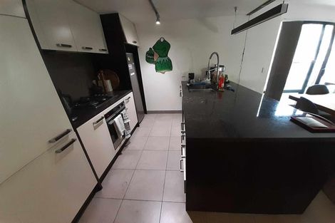 Photo of property in 121 Glenmore Street, Kelburn, Wellington, 6012