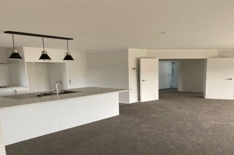 Photo of property in 1 Lee Road, Hannahs Bay, Rotorua, 3010