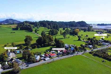 Photo of property in 445 Abel Tasman Drive, Motupipi, Takaka, 7183