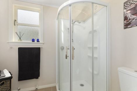 Photo of property in 12 Boyd Grove, Naenae, Lower Hutt, 5011