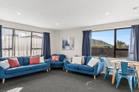 Photo of property in 83 Arcon Drive, Broomfield, Christchurch, 8042