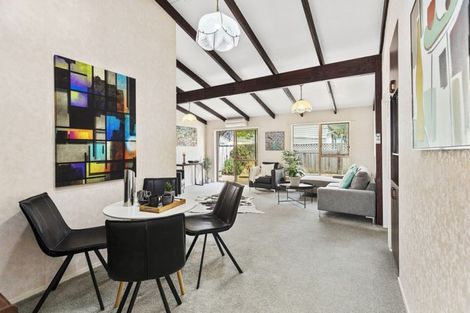 Photo of property in 84a Endeavour Street, Lyall Bay, Wellington, 6022