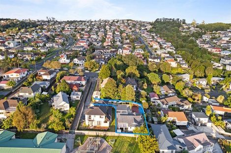 Photo of property in 15a Correa Court, Goodwood Heights, Auckland, 2105